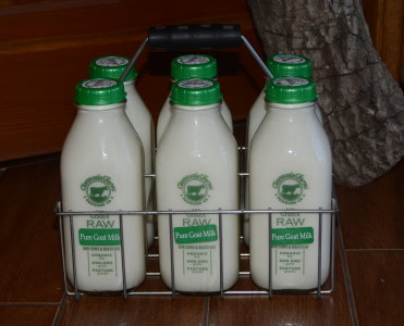 Claravale Goat Milk Quart w/$3 Bottle Deposit